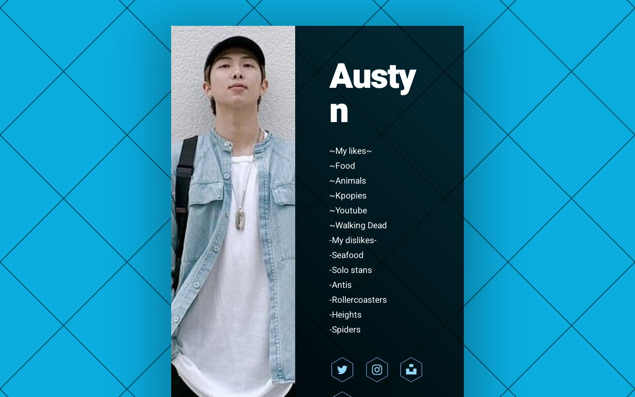 Carrd profile picture for @aust